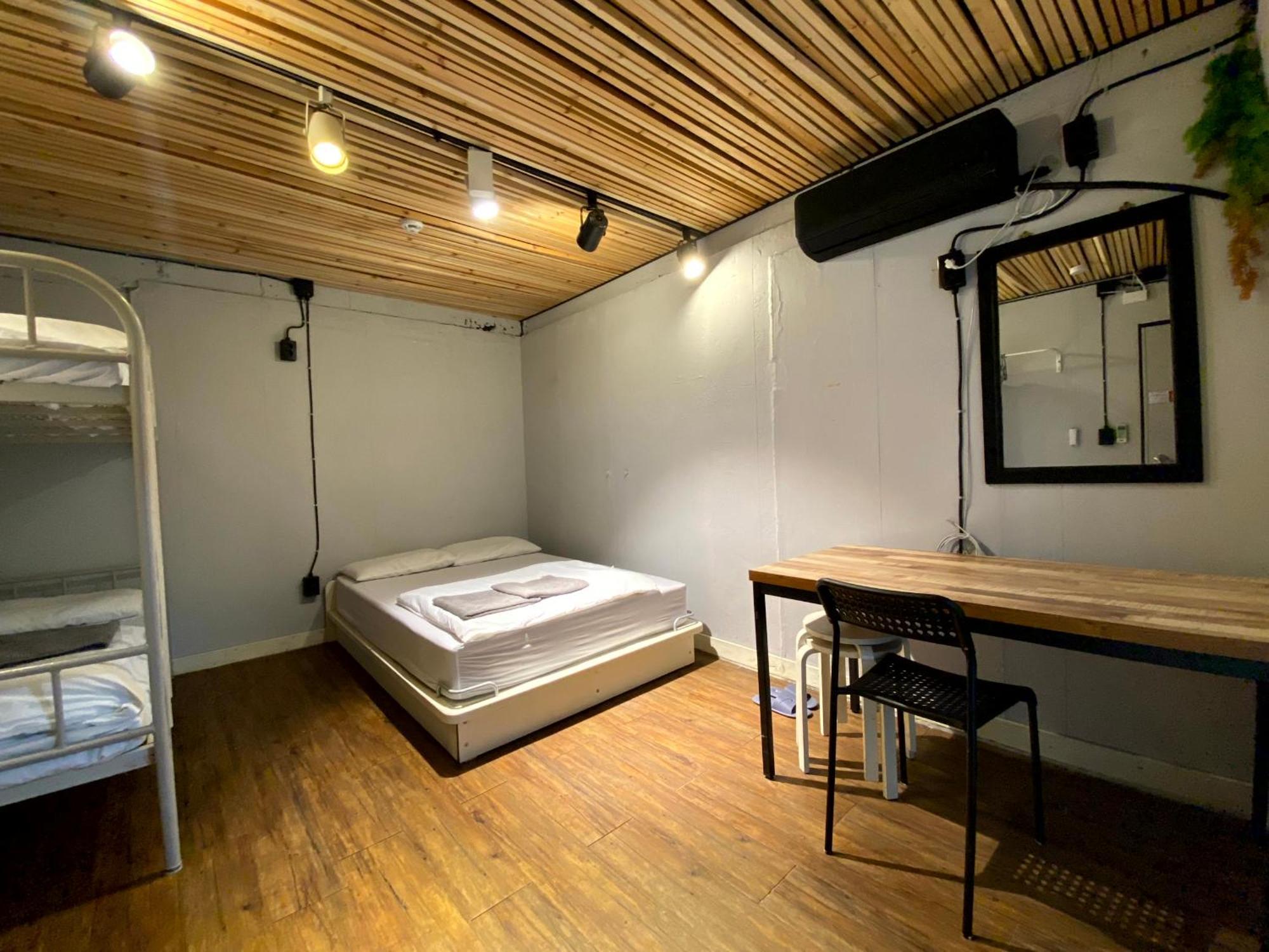 Itaewon Inn Seoul Phòng bức ảnh