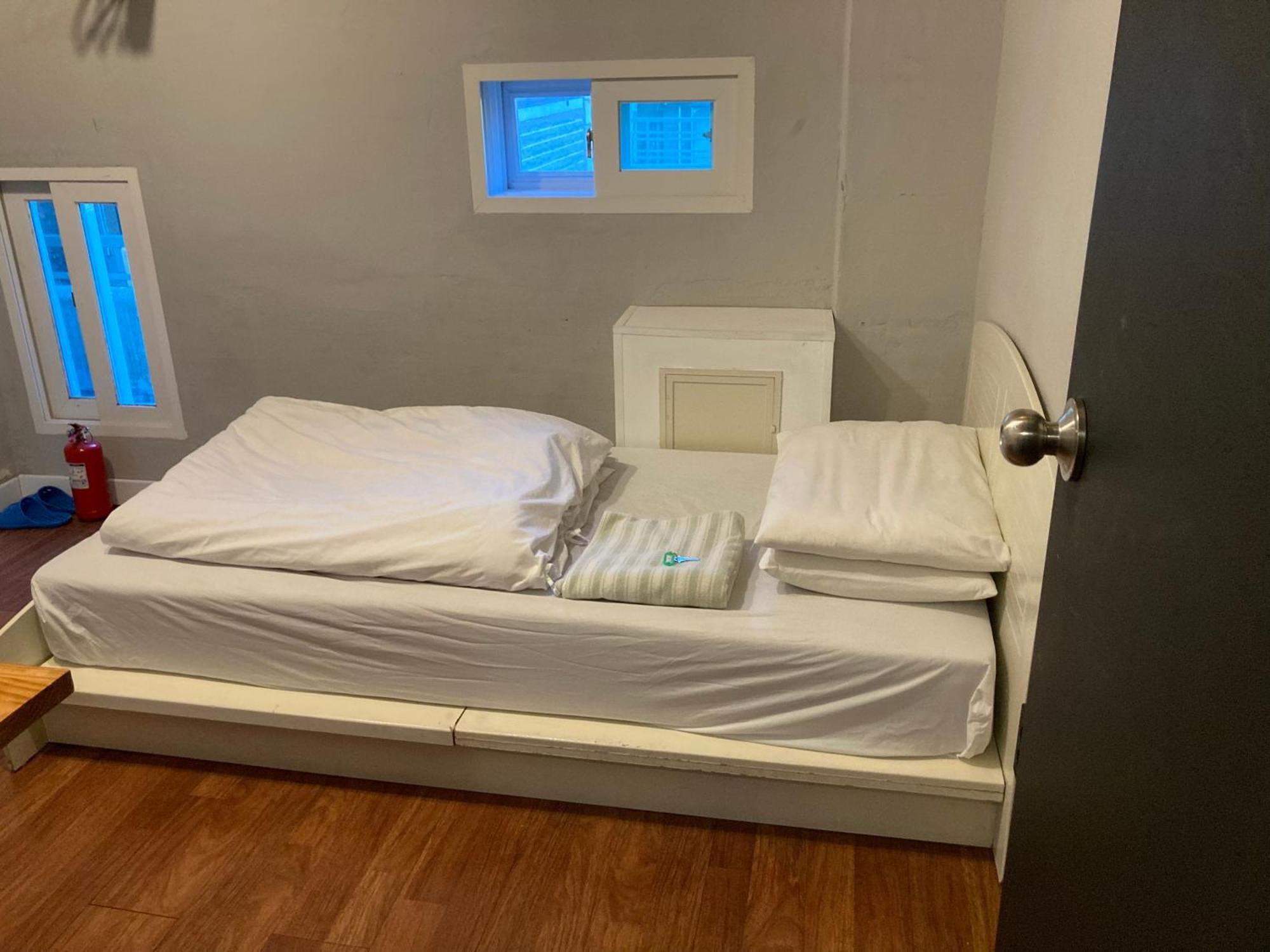 Itaewon Inn Seoul Phòng bức ảnh
